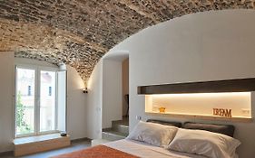 Style Home